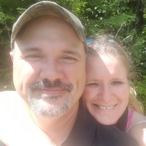 Meet your Posher, Lora